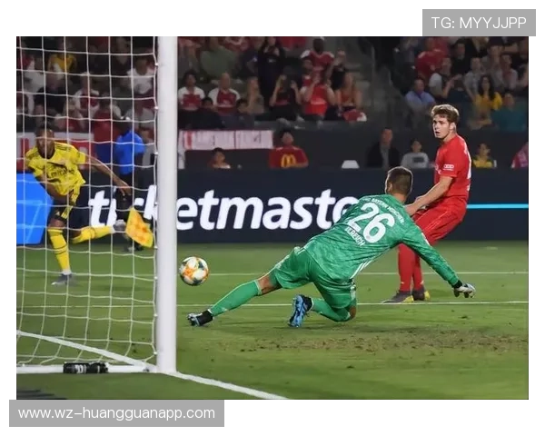 双重触球规则详解：什么情况下属于违规？