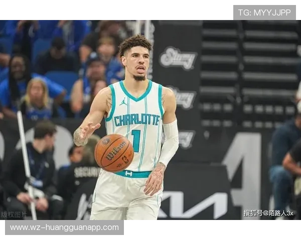 拉梅洛·鲍尔利用挡拆创造优势提高传球效率，拉开球队组织空间